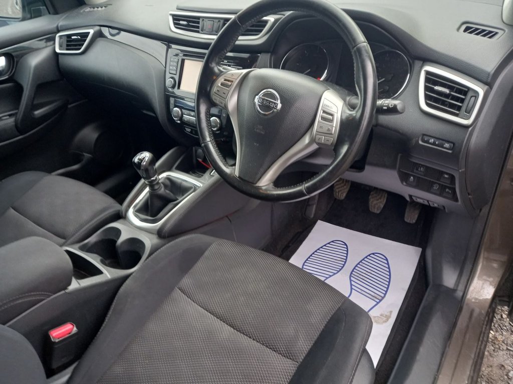 Used Nissan Qashqai 2015 for sale - 76868098: Photo 12