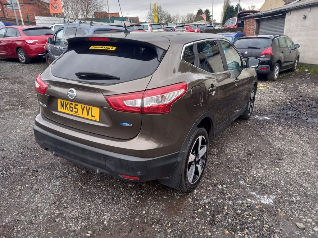 Used Nissan Qashqai 2015 for sale - 76868098: Photo 6