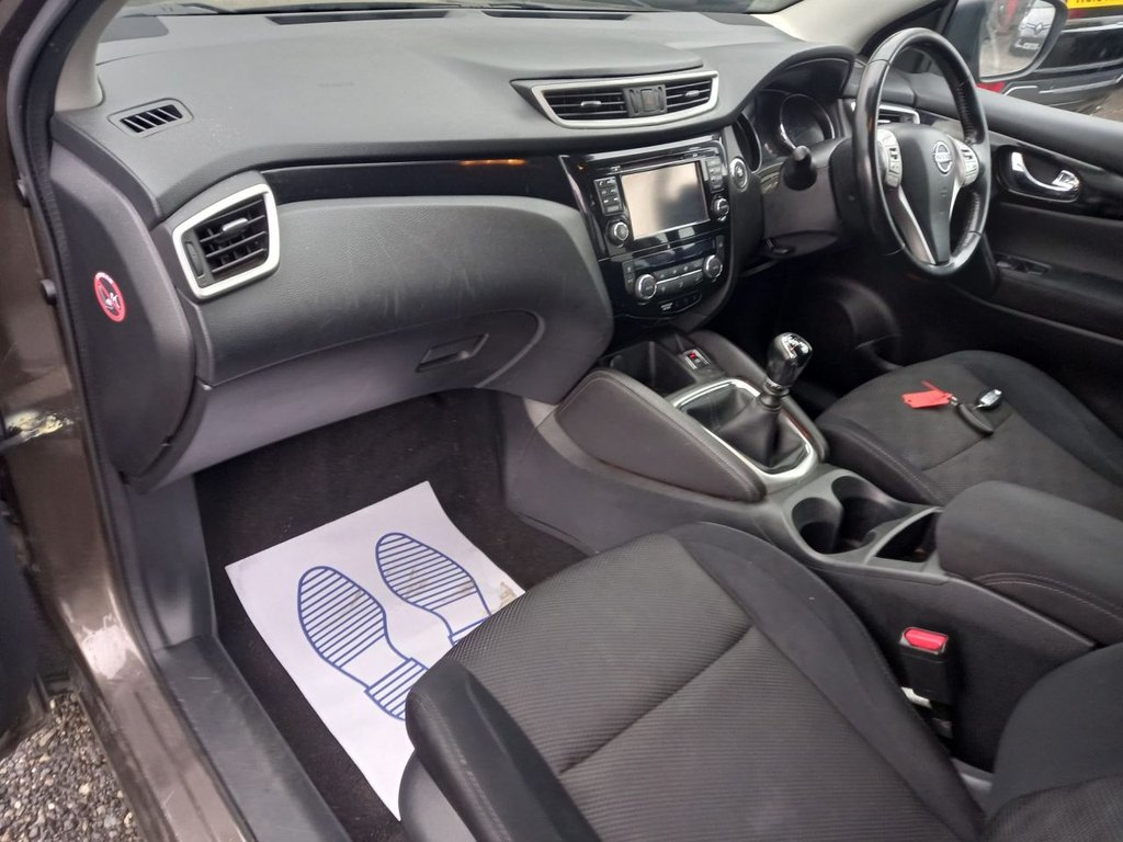 Used Nissan Qashqai 2015 for sale - 76868098: Photo 9