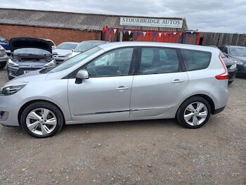 Used Renault Grand Scenic 2013 for sale - 75666417: Photo