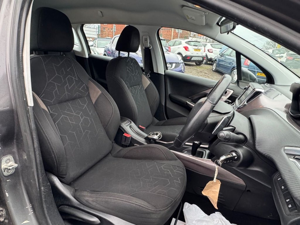 Used Peugeot 2008 2014 for sale - 77594180: Photo 12
