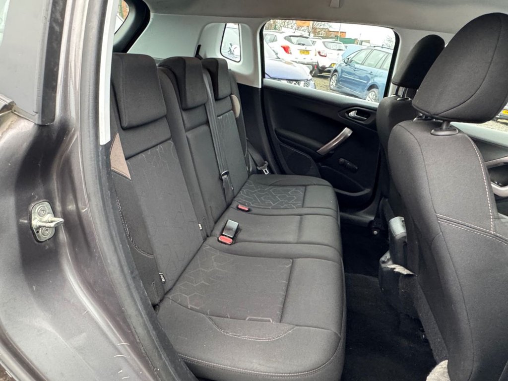 Used Peugeot 2008 2014 for sale - 77594180: Photo 13