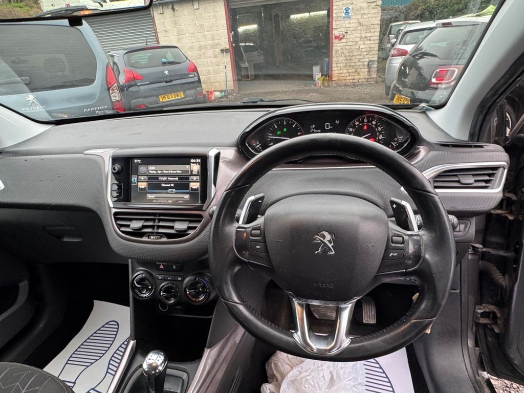 Used Peugeot 2008 2014 for sale - 77594180: Photo 8