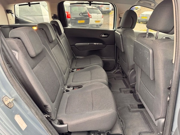 Used Peugeot 5008 2012 for sale - 76099922: Photo 17