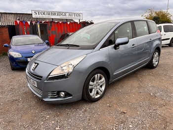 Peugeot - 5008