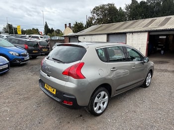 Used Peugeot 3008 2011 for sale - 79791549: Photo