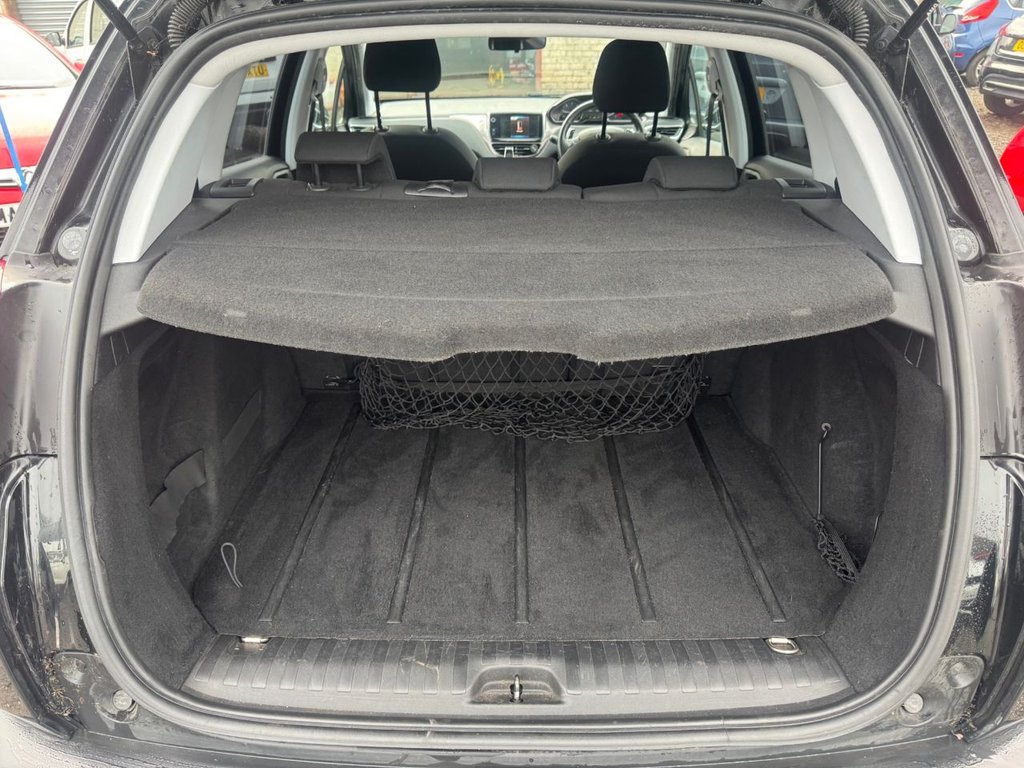 Used Peugeot 2008 2014 for sale - 77328433: Photo 15