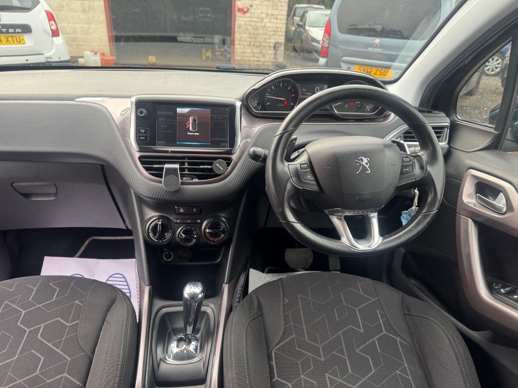 Used Peugeot 2008 2014 for sale - 77328433: Photo 9