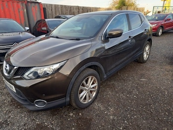Used Nissan Qashqai 2014 for sale - 76654757: Photo
