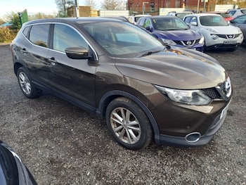 Used Nissan Qashqai 2014 for sale - 76654757: Photo