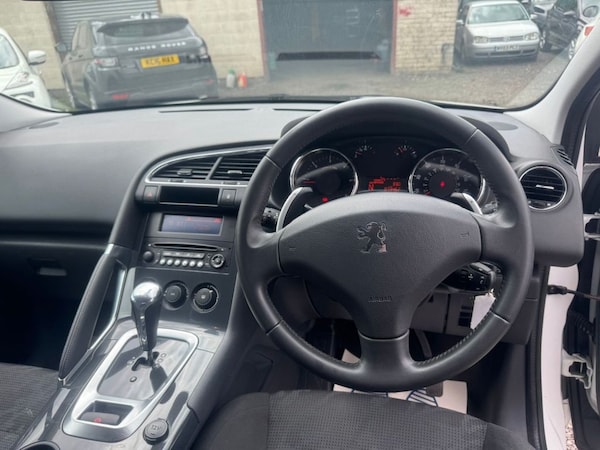 Used Peugeot 3008 2012 for sale - 76010355: Photo 11