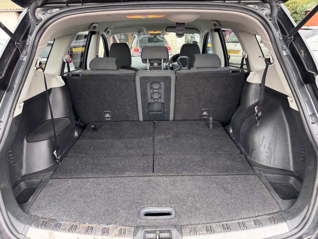 Used Nissan Qashqai+2 2010 for sale - 76724885: Photo 13