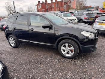 Used Nissan Qashqai+2 2010 for sale - 76724885: Photo