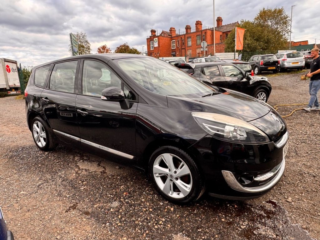 Used Renault Grand Scenic 2012 for sale - 76023643: Photo 3