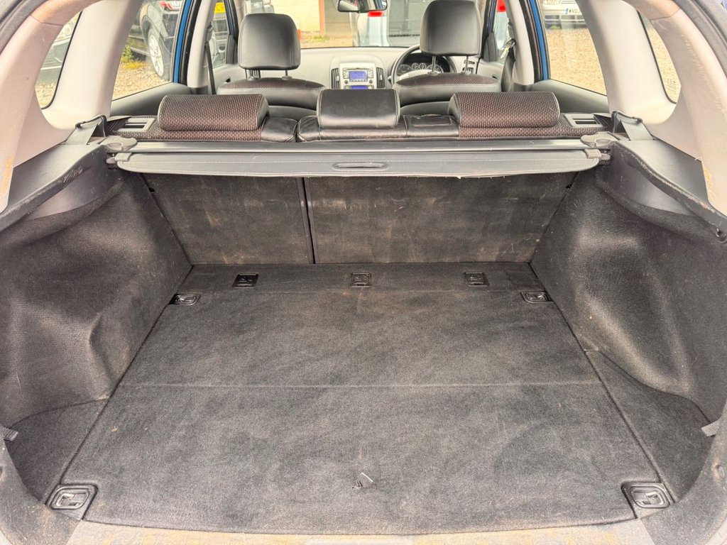 Used Hyundai i30 2010 for sale - 76099930: Photo 19