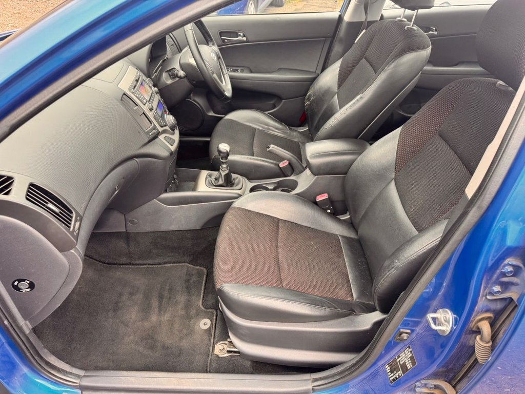 Used Hyundai i30 2010 for sale - 76099930: Photo 22