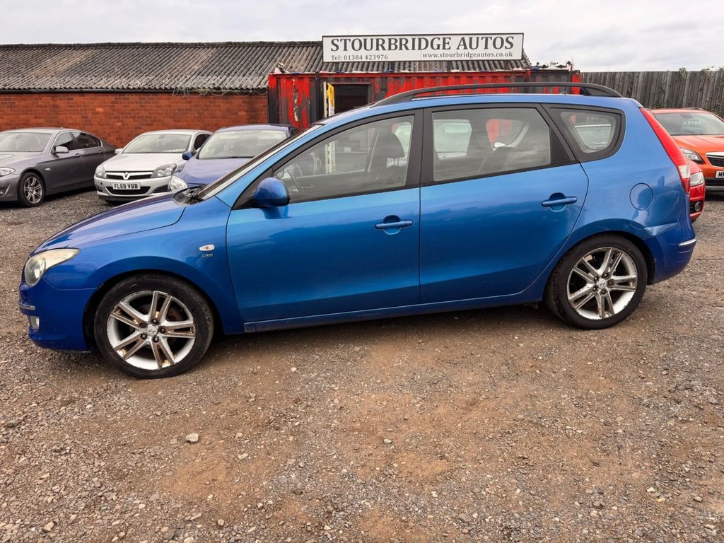 Used Hyundai i30 2010 for sale - 76099930: Photo 4