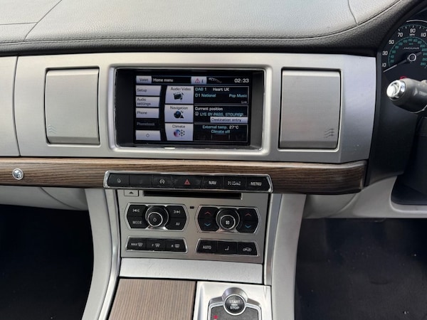 Used Jaguar XF 2013 for sale - 75538358: Photo 12