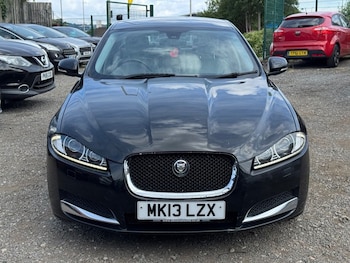 2013 (13) - 2.2d Luxury Saloon 4dr Diesel Auto Euro 5 (s/s) (163 ps)