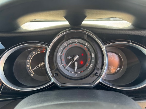 Used DS Automobiles DS 3 2016 for sale - 75542658: Photo 8