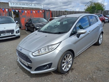 Used Ford Fiesta 2015 for sale - 75585796: Photo