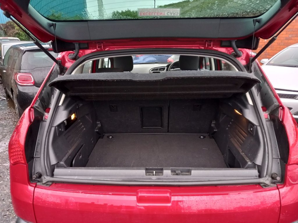 Used Peugeot 3008 2012 for sale - 76985990: Photo 9