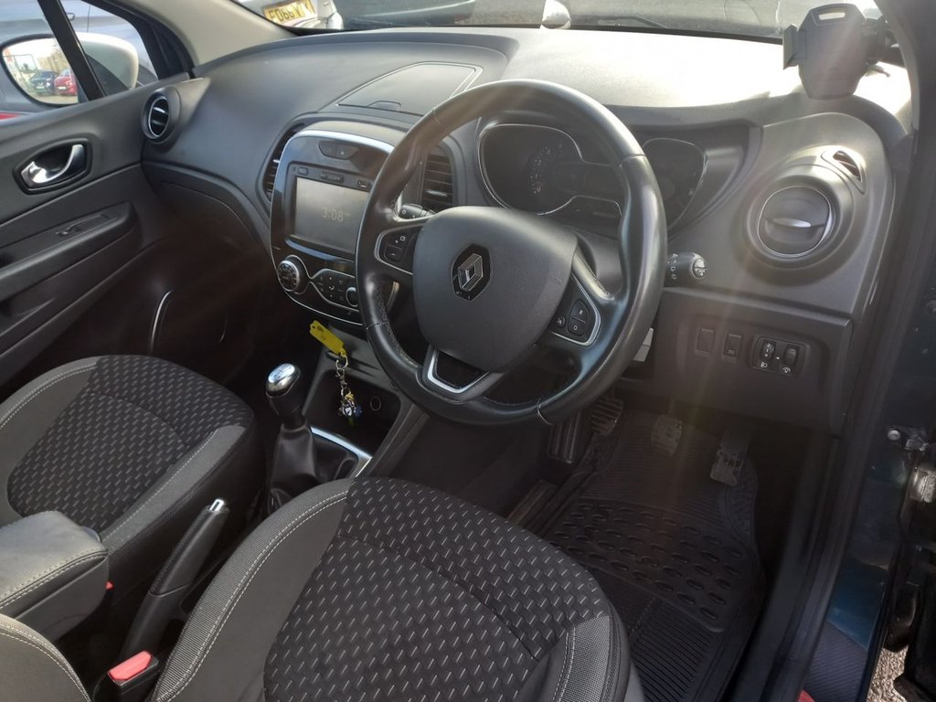 Used Renault Captur 2017 for sale - 77720034: Photo 12