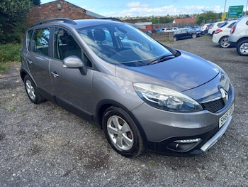 Renault - Scenic Xmod
