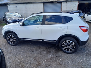 Used Nissan Qashqai 2013 for sale - 76048479: Photo 4