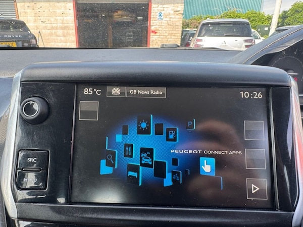 Used Peugeot 2008 2015 for sale - 75144321: Photo 11