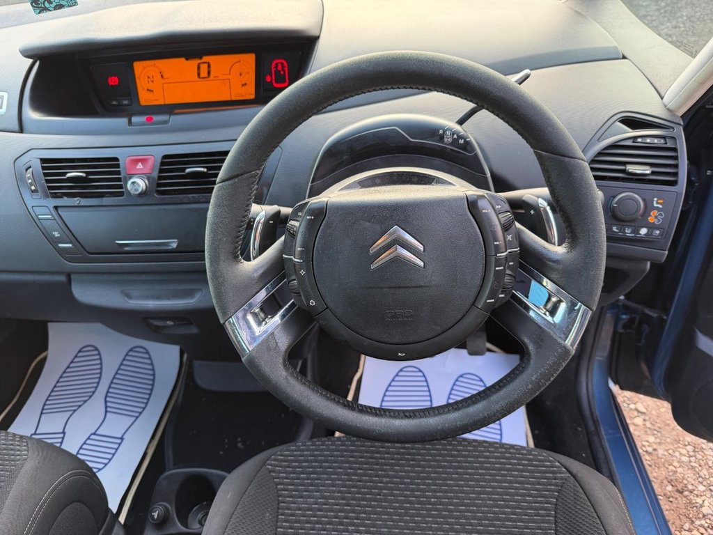 Used Citroen Grand C4 Picasso 2010 for sale - 77551620: Photo 10