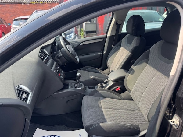 Used Citroen C4 2014 for sale - 75144315: Photo 13