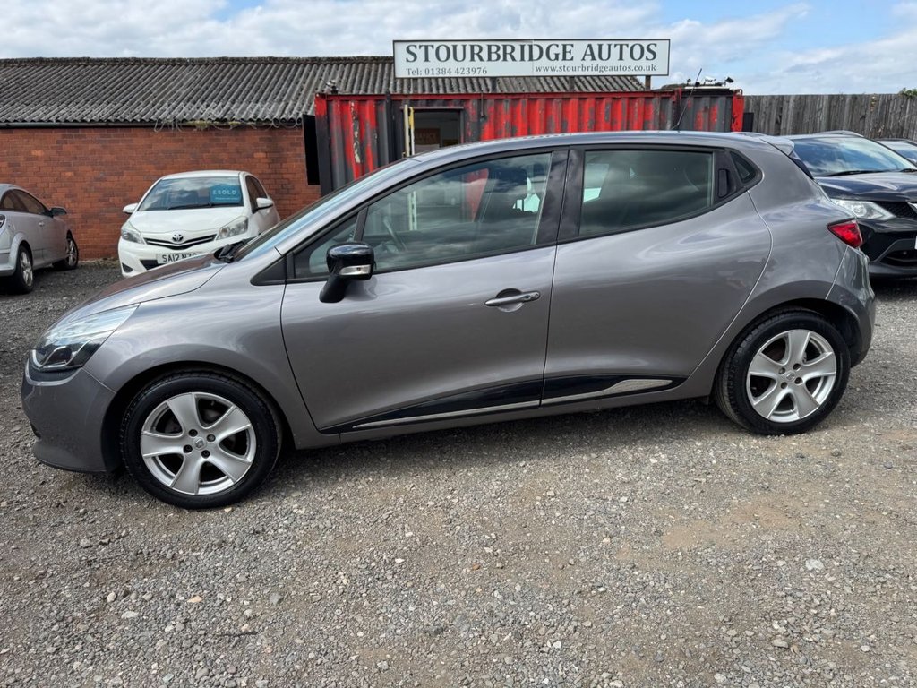 Used Renault Clio 2016 for sale - 76797554: Photo 4