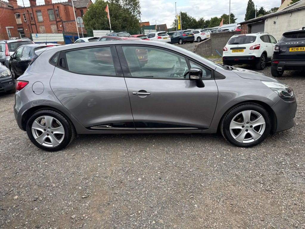 Used Renault Clio 2016 for sale - 76797554: Photo 8