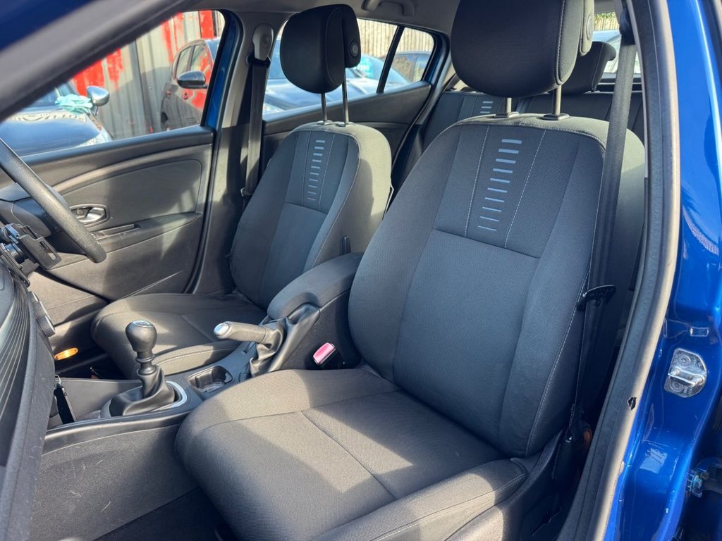 Used Renault Megane 2011 for sale - 76459313: Photo 17