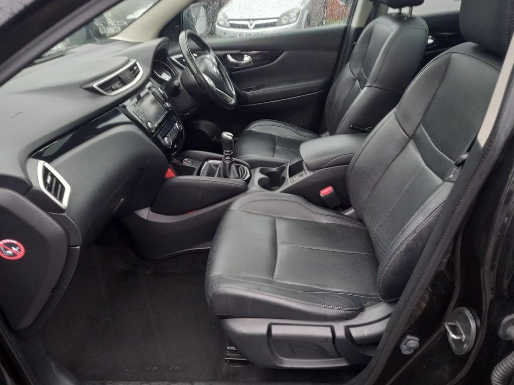 Used Nissan Qashqai 2014 for sale - 76539632: Photo 12