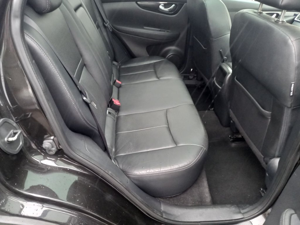 Used Nissan Qashqai 2014 for sale - 76539632: Photo 15