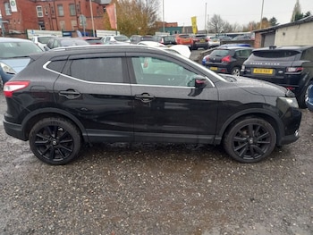 Used Nissan Qashqai 2014 for sale - 76539632: Photo