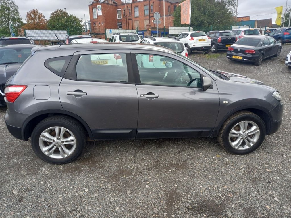 Used Nissan Qashqai 2013 for sale - 75800405: Photo 4