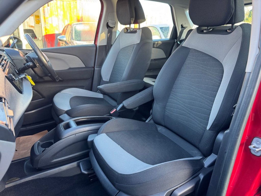 Used Citroen C4 Picasso 2014 for sale - 76617304: Photo 14