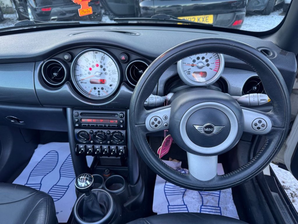 Used MINI Convertible 2005 for sale - 77153448: Photo 11