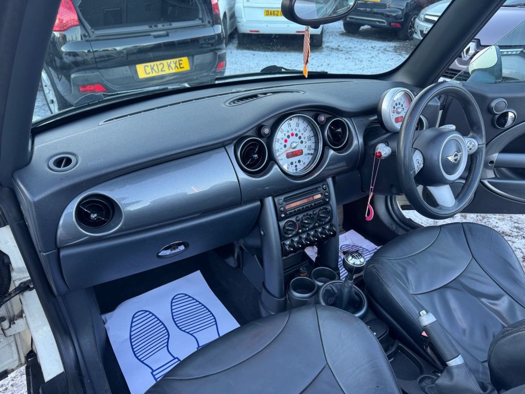 Used MINI Convertible 2005 for sale - 77153448: Photo 16