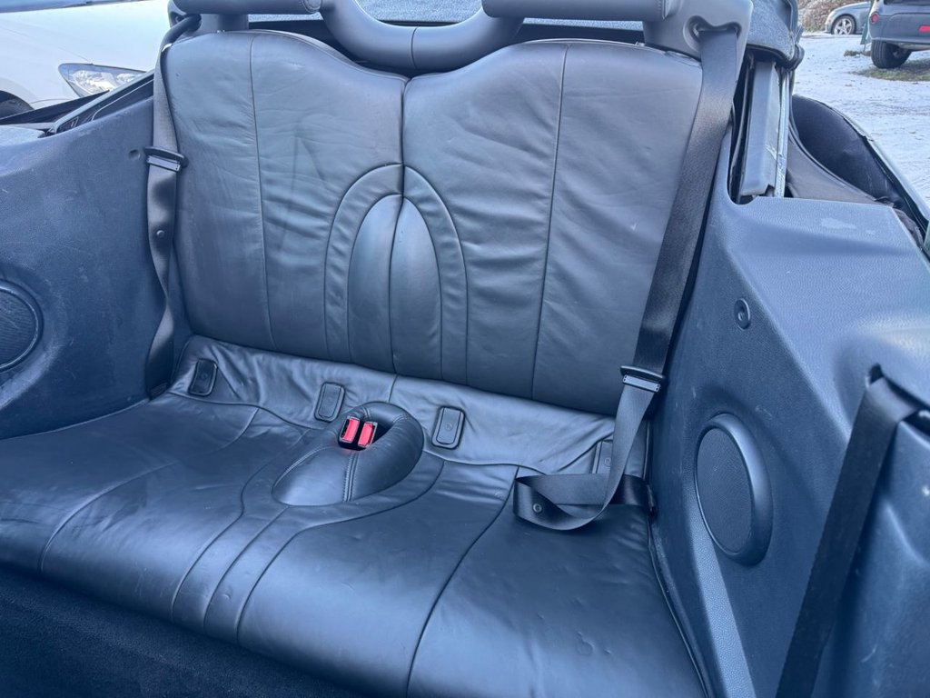 Used MINI Convertible 2005 for sale - 77153448: Photo 17