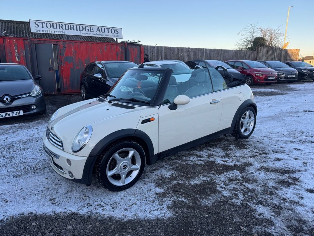 Used MINI Convertible 2005 for sale - 77153448: Photo 8