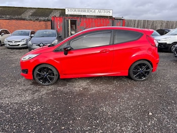 Used Ford Fiesta 2015 for sale - 76417317: Photo
