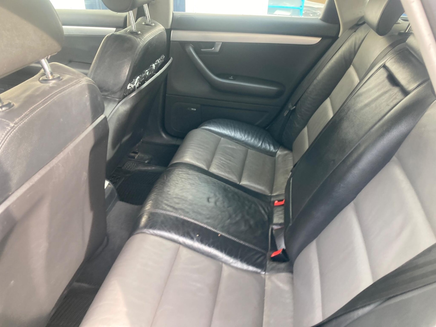 Used Audi A4 2006 for sale - 76498660: Photo 10