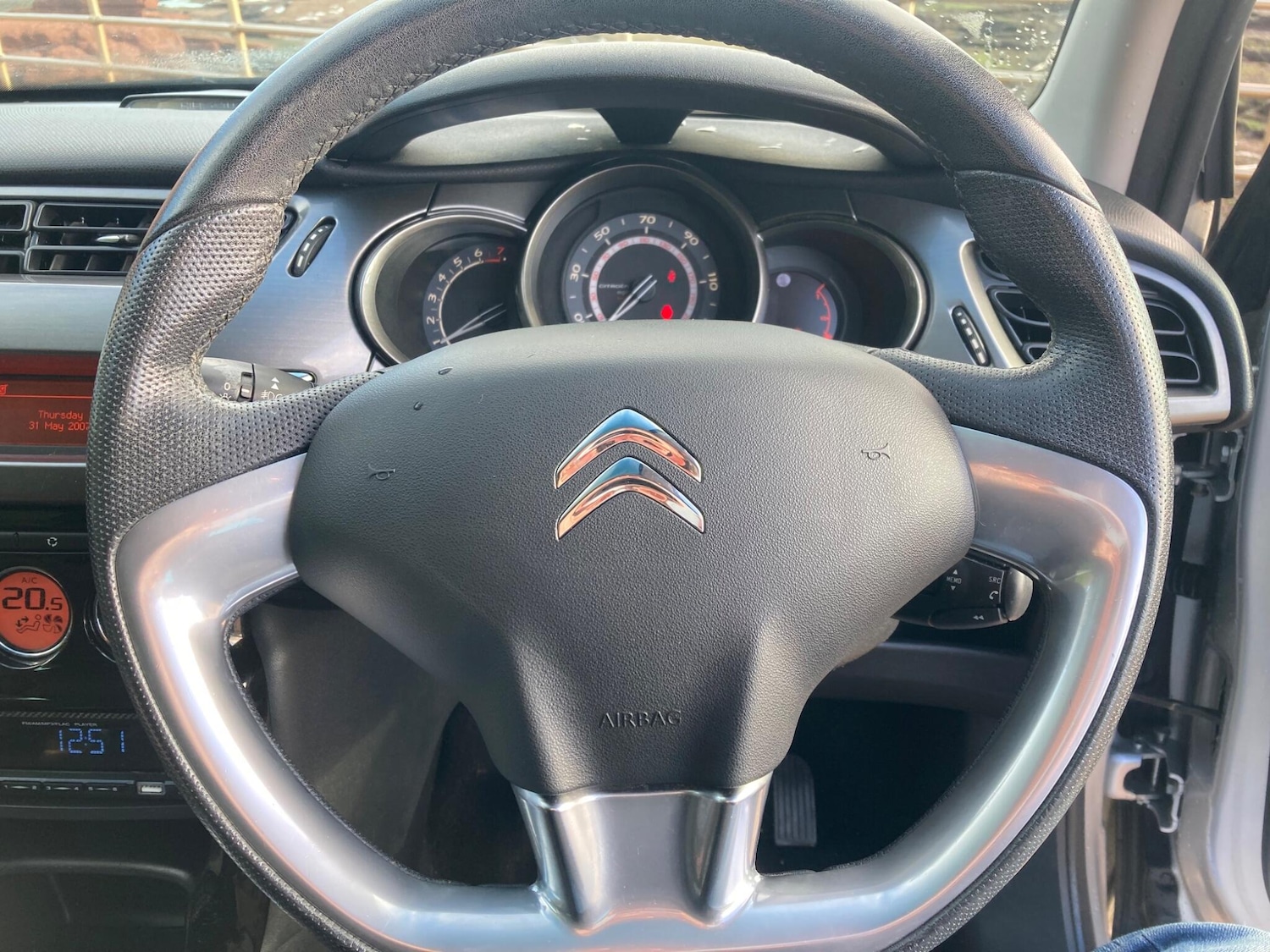 Used Citroen C3 2010 for sale - 76612701: Photo 11