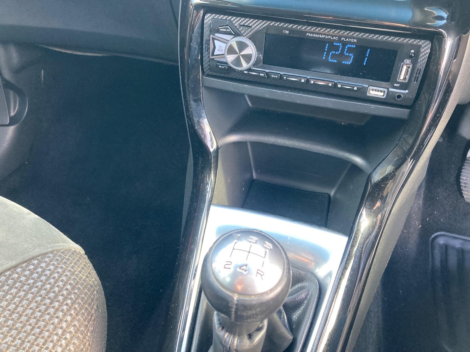 Used Citroen C3 2010 for sale - 76612701: Photo 12