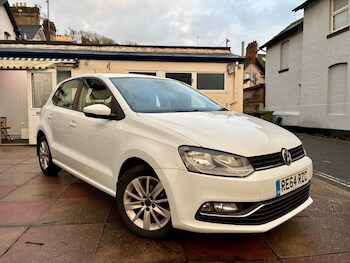 Used Volkswagen Polo 2014 for sale - 77163005: Photo