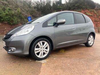 Used Honda Jazz 2011 for sale - 77155909: Photo